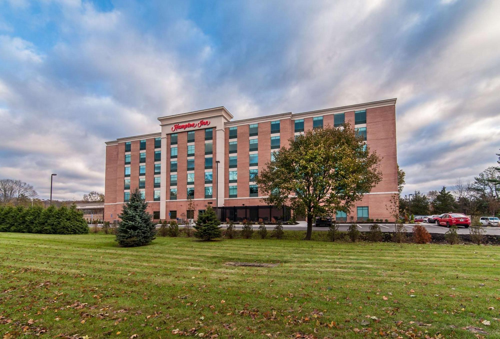 Hampton Inn Norwich Exteriér fotografie